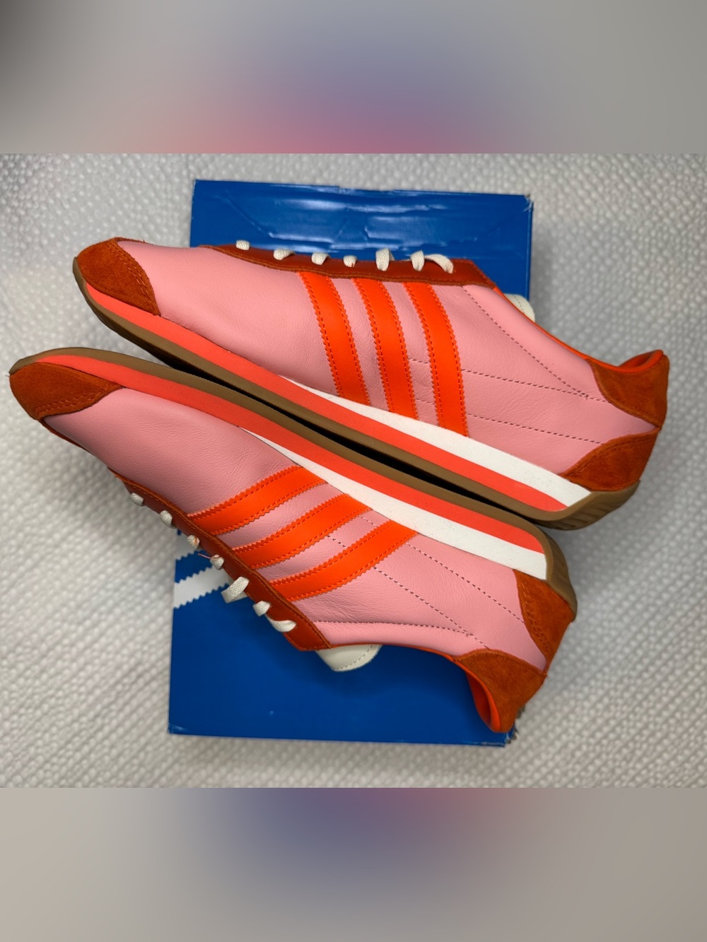 Adidas Women’s Country OG Sneakers - Valentines Lover 2025 - Picture 10 of 16